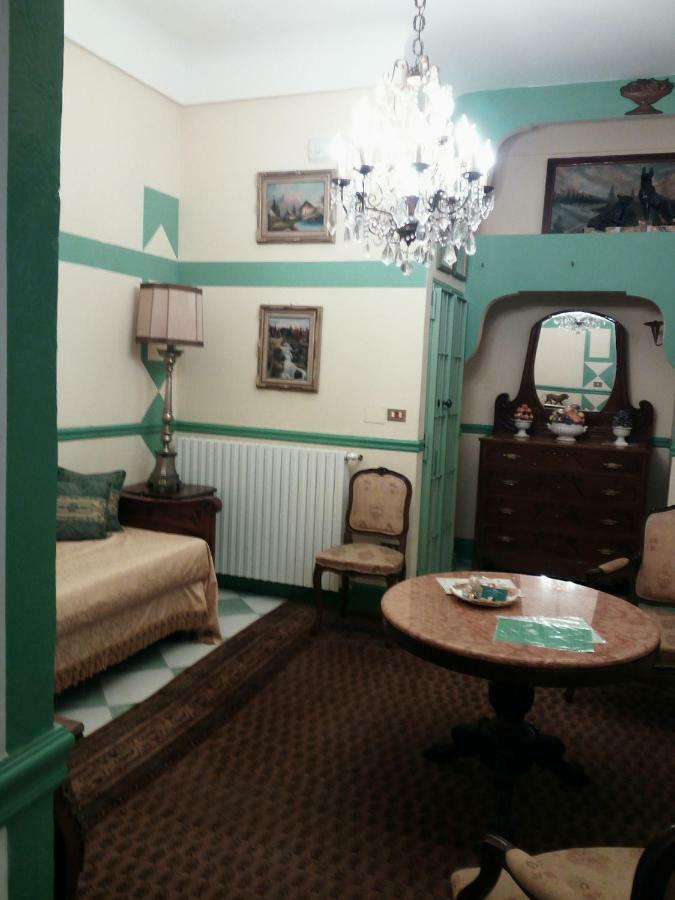 Torre Ferrantina B&B De Charme เลชเช ภายนอก รูปภาพ
